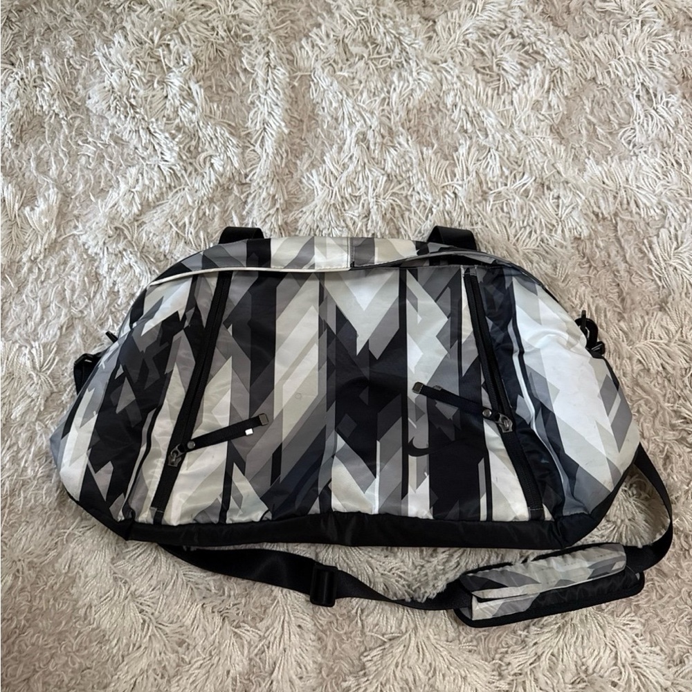 Nike Black and Gray Travel Bag